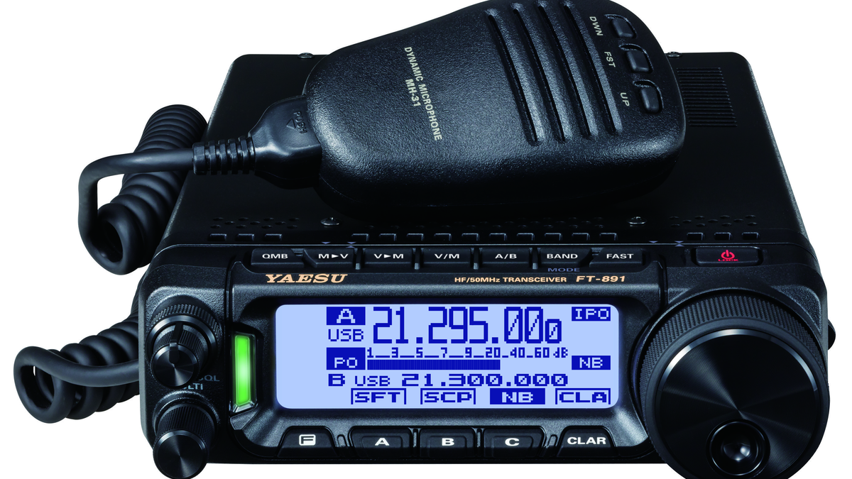 Yaesu FT-891 transceptor HF portátil