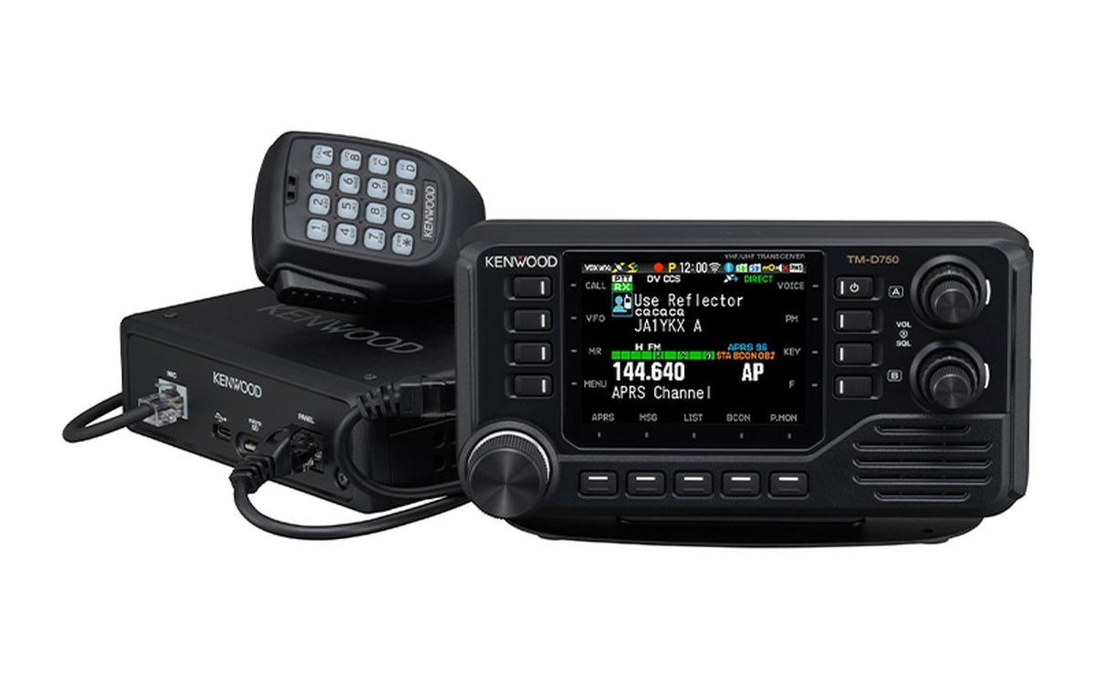 Kenwood TM-D750 — foto oficial JVC Kenwood